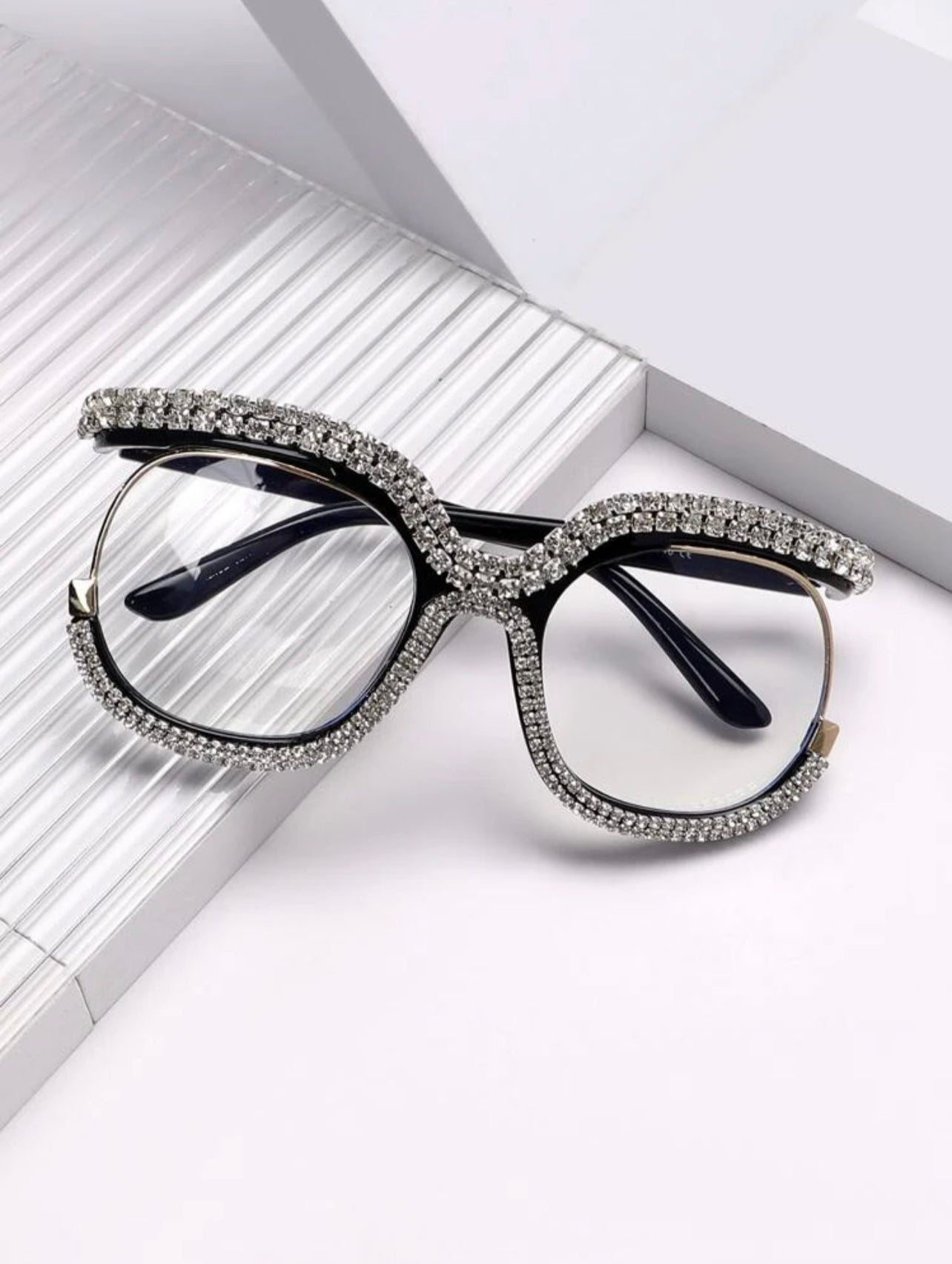 Rhinestone frame glasses